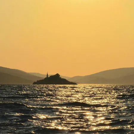 3 Bedroom Amazing In * Trogir